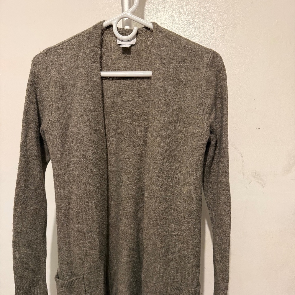 Old NAVY HIP LENGTH SWEATER